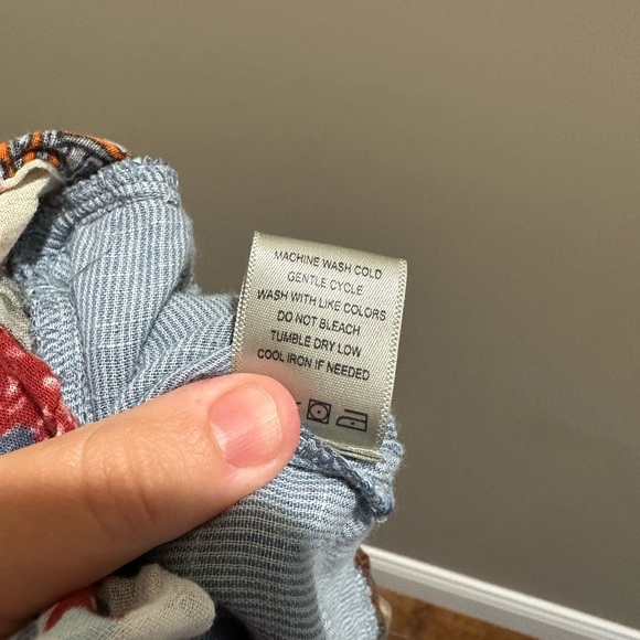 LAST CHANCE! FINAL PRICE! John Mark blouse - Picture 9 of 11